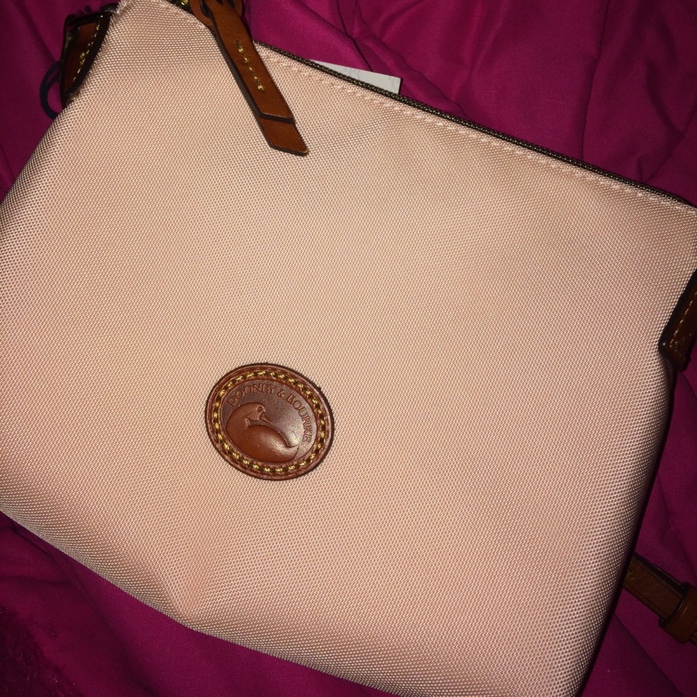 Dooney & Bourke bag
